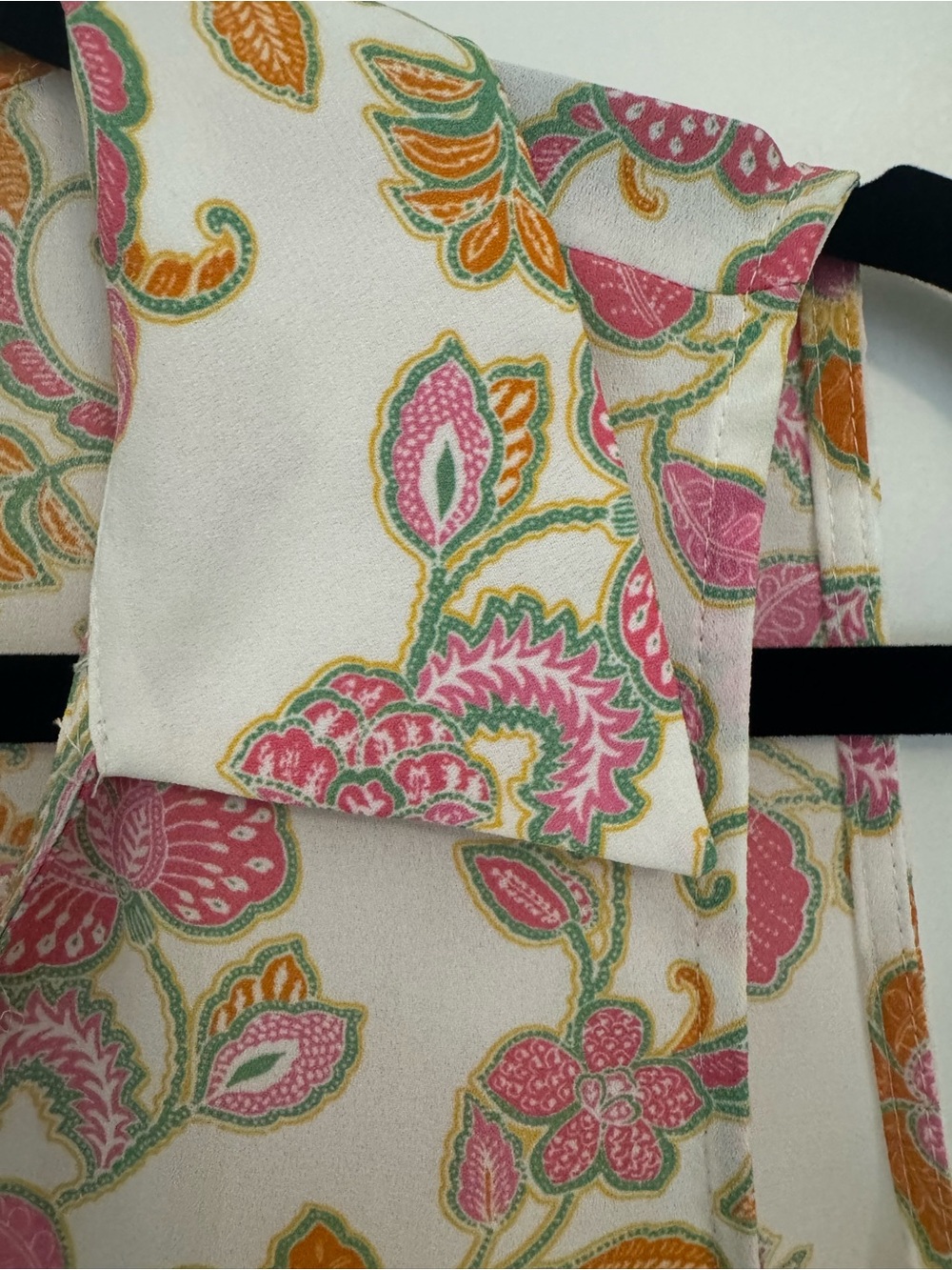 Pleione Floral Sleeveless Button Front Blouse Size Medium - Picture 6 of 7